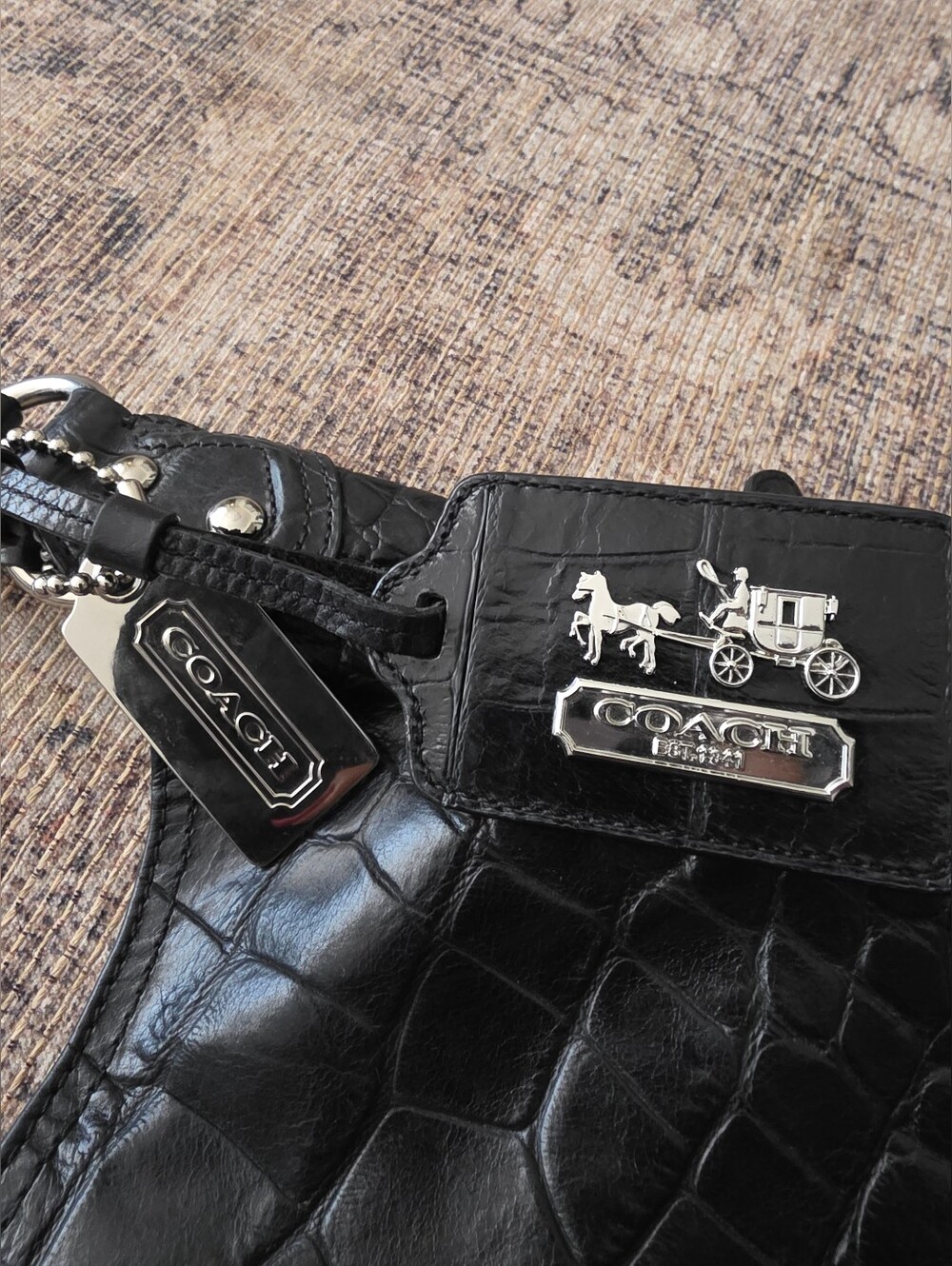 💞TAKING TO CONSIGNMENT💞Coach Black Croc-Embossed Leather Shoulder Bag - Picture 6 of 15